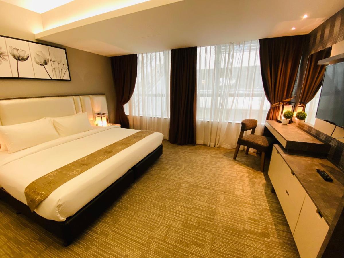 Glex Hotel Signature Johor Bahru Extérieur photo