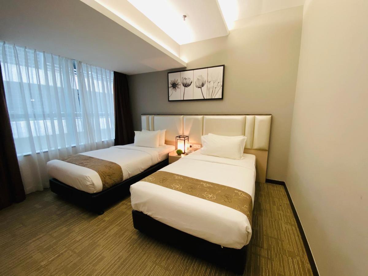 Glex Hotel Signature Johor Bahru Extérieur photo