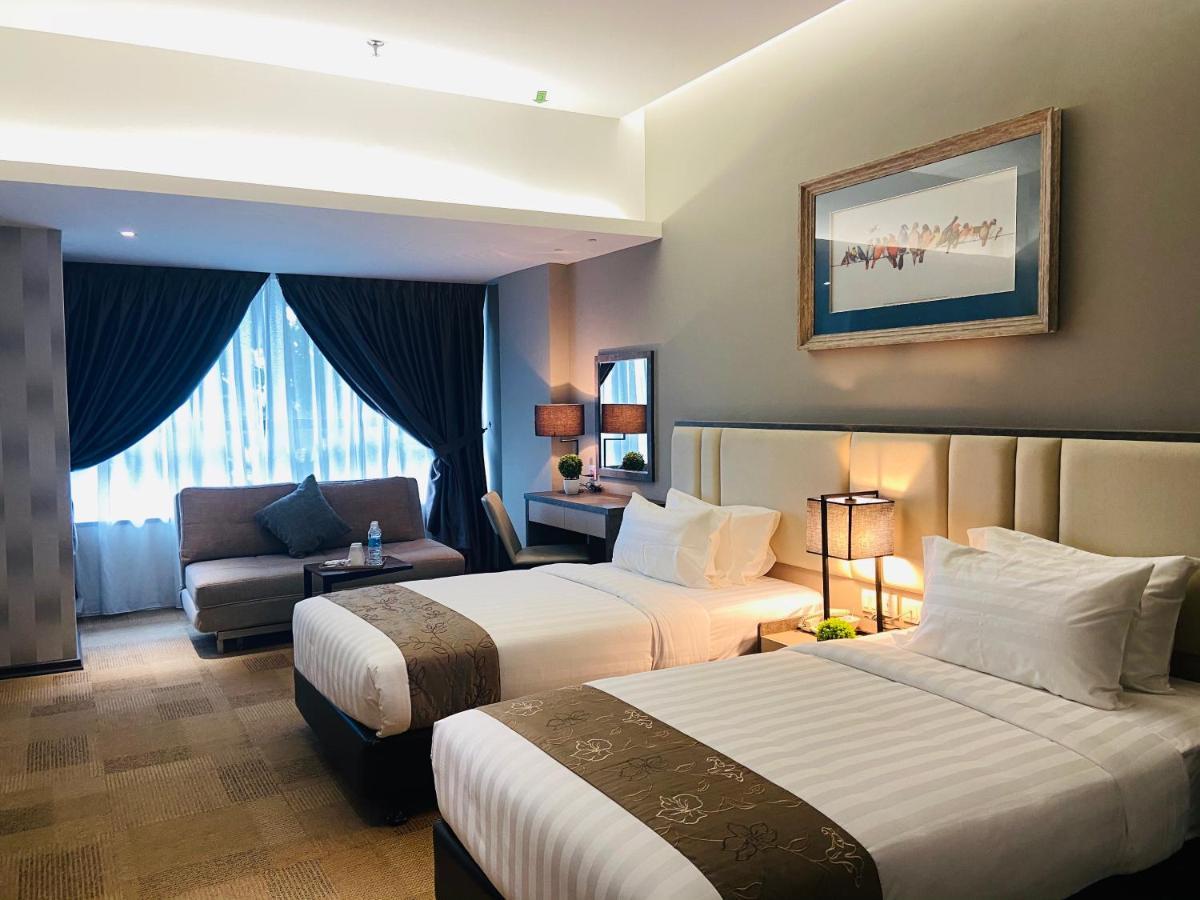 Glex Hotel Signature Johor Bahru Extérieur photo