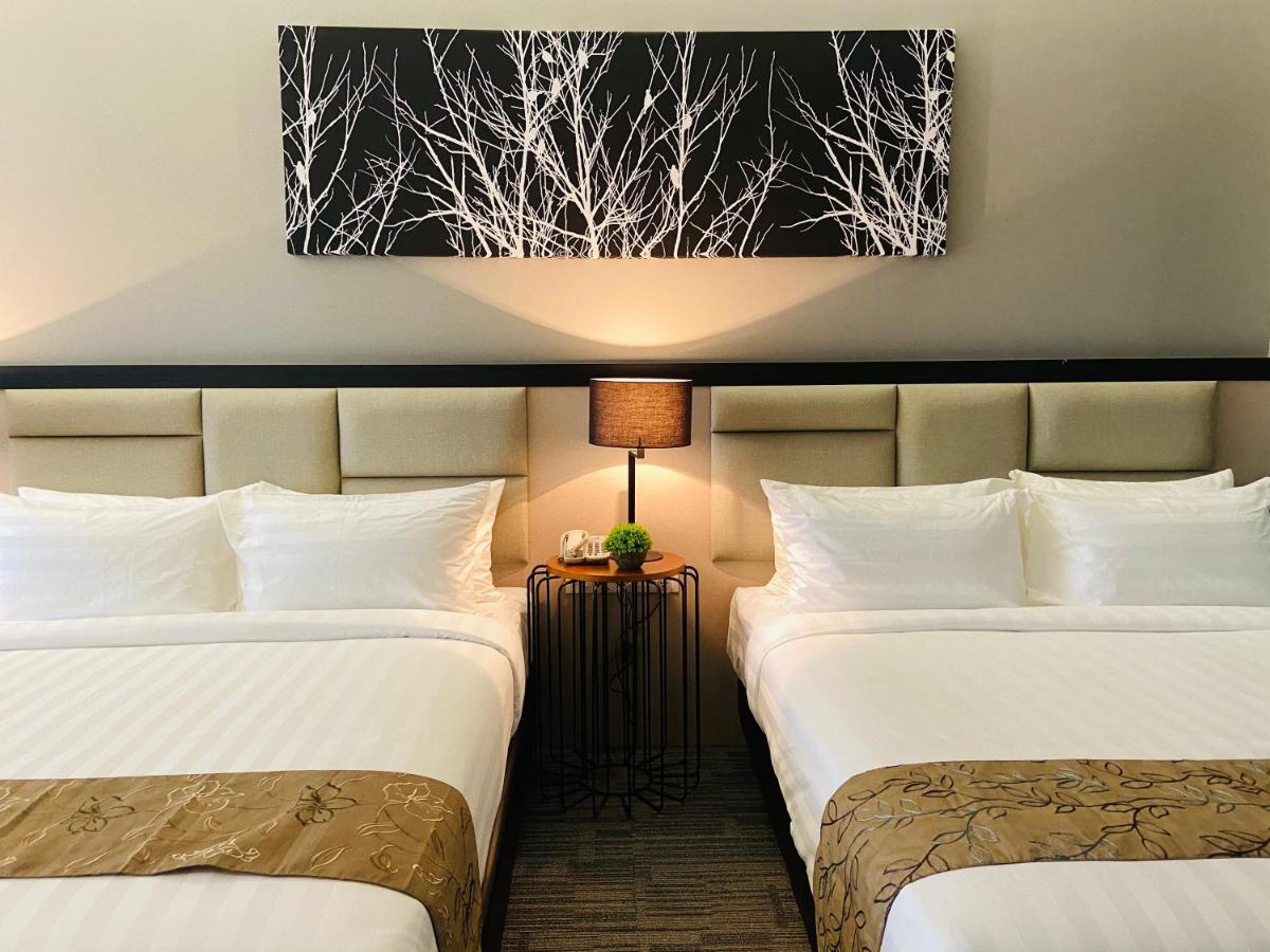 Glex Hotel Signature Johor Bahru Extérieur photo