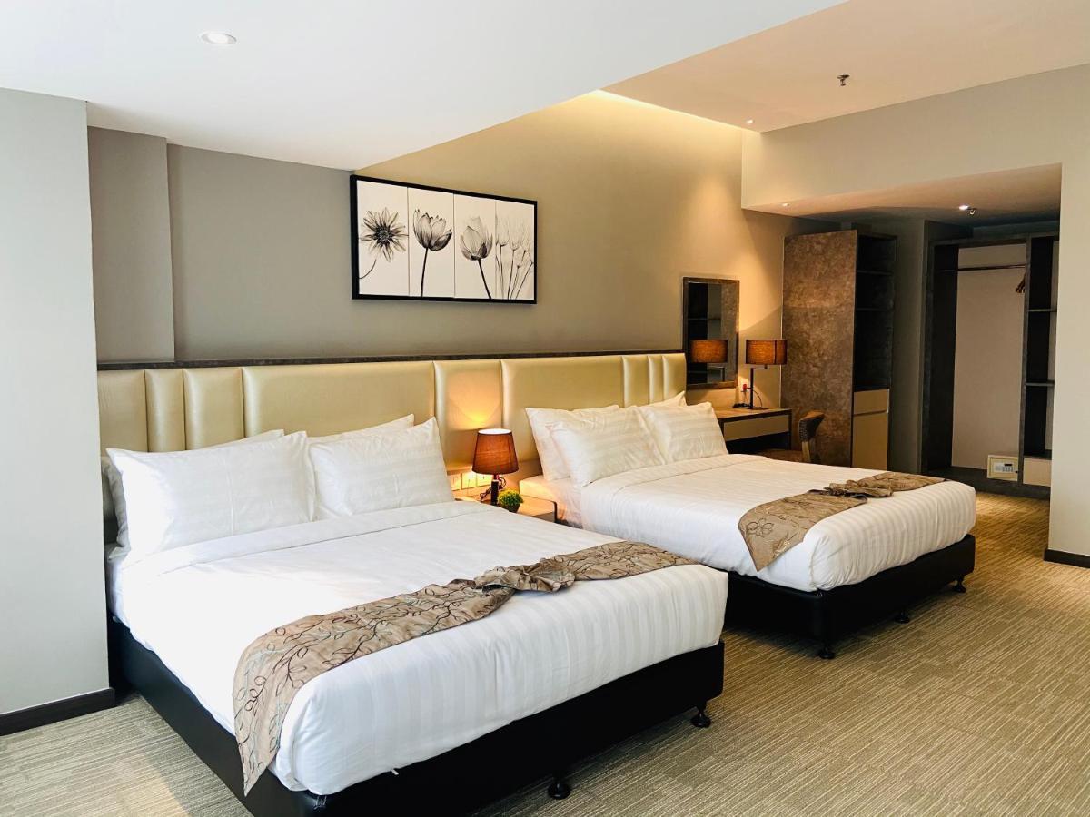 Glex Hotel Signature Johor Bahru Extérieur photo