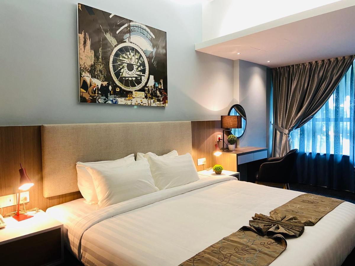 Glex Hotel Signature Johor Bahru Extérieur photo
