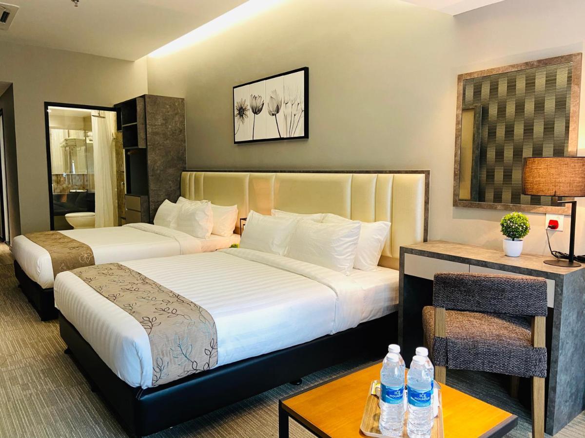 Glex Hotel Signature Johor Bahru Extérieur photo