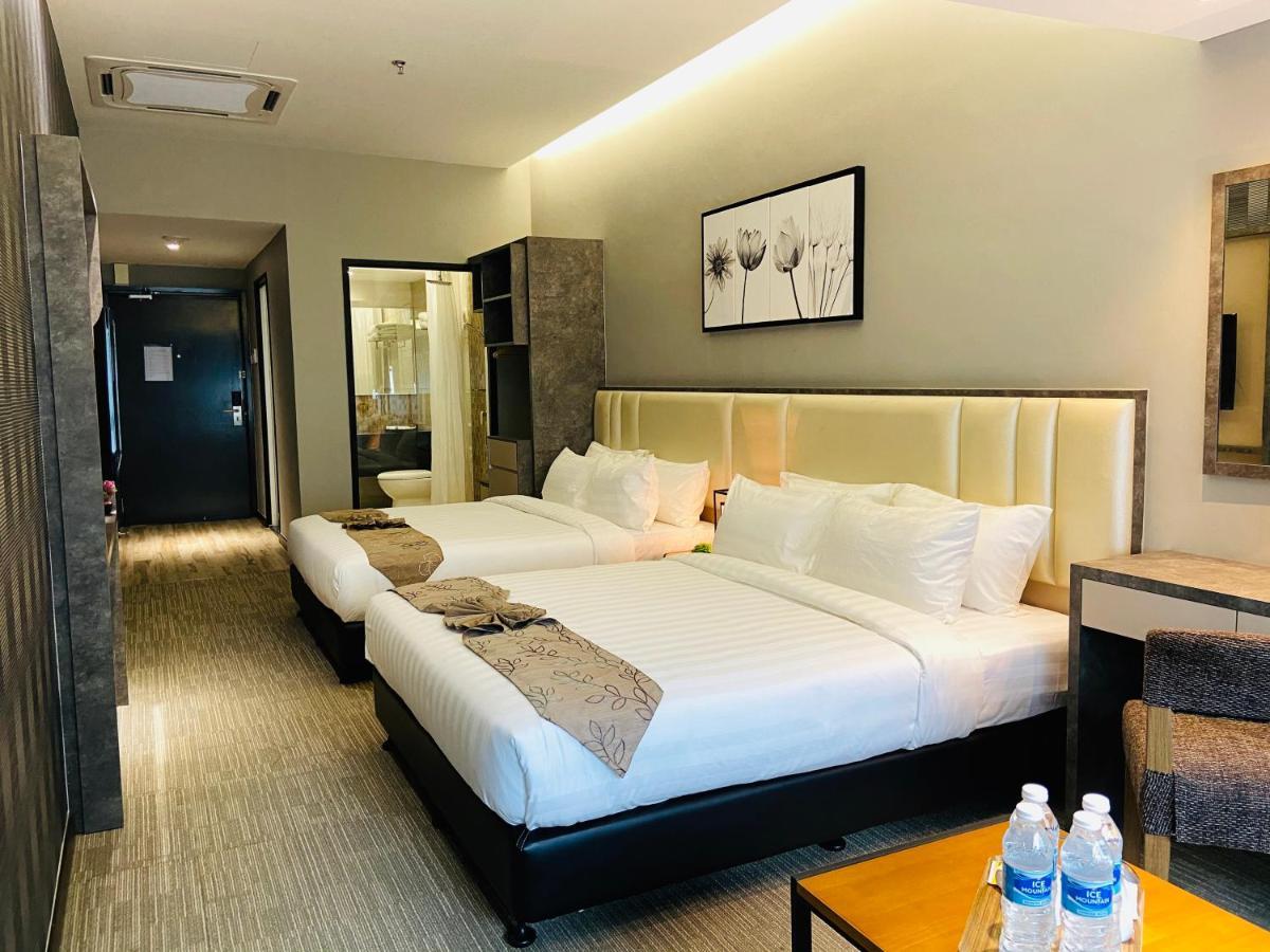 Glex Hotel Signature Johor Bahru Extérieur photo