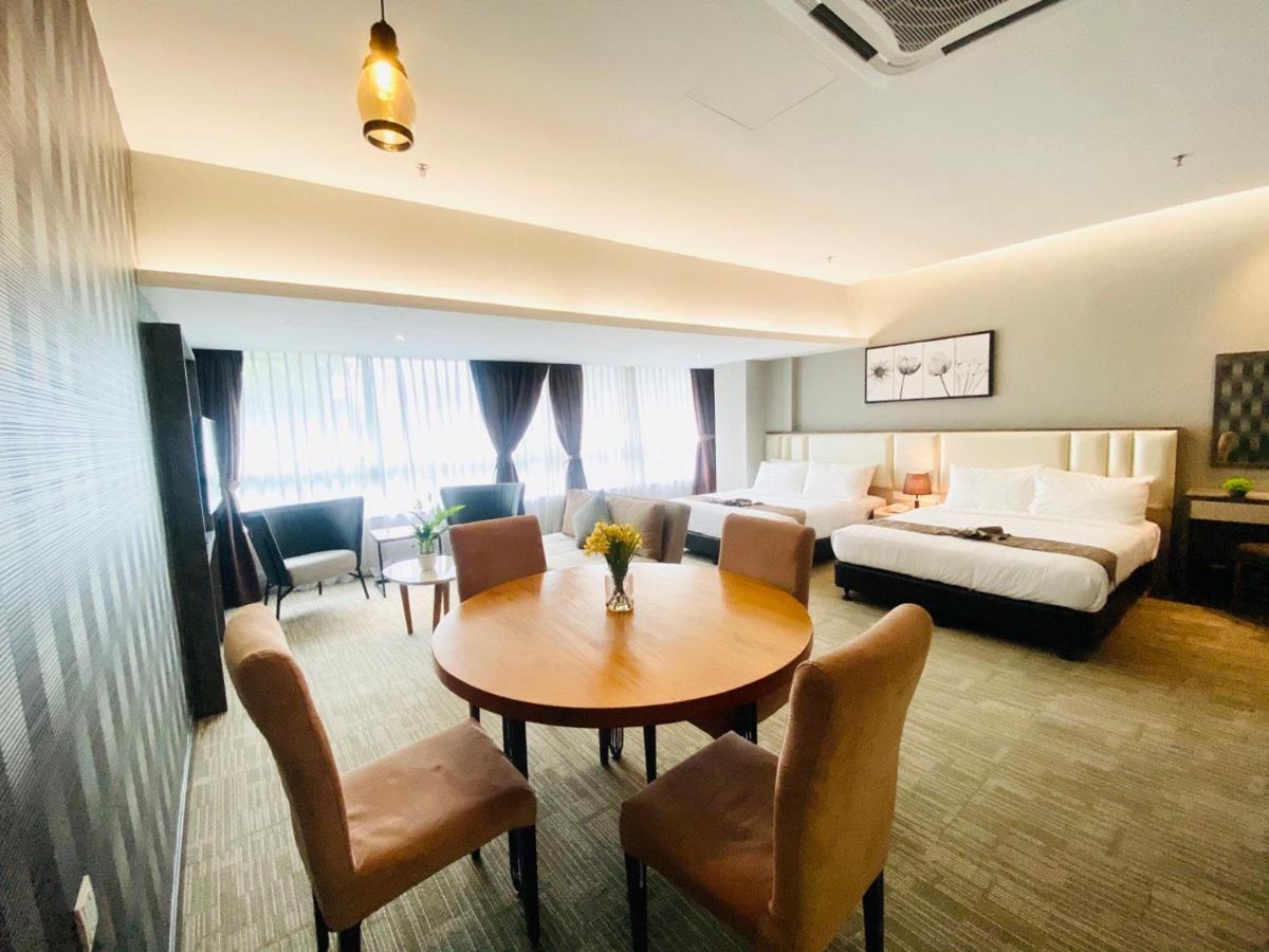 Glex Hotel Signature Johor Bahru Extérieur photo