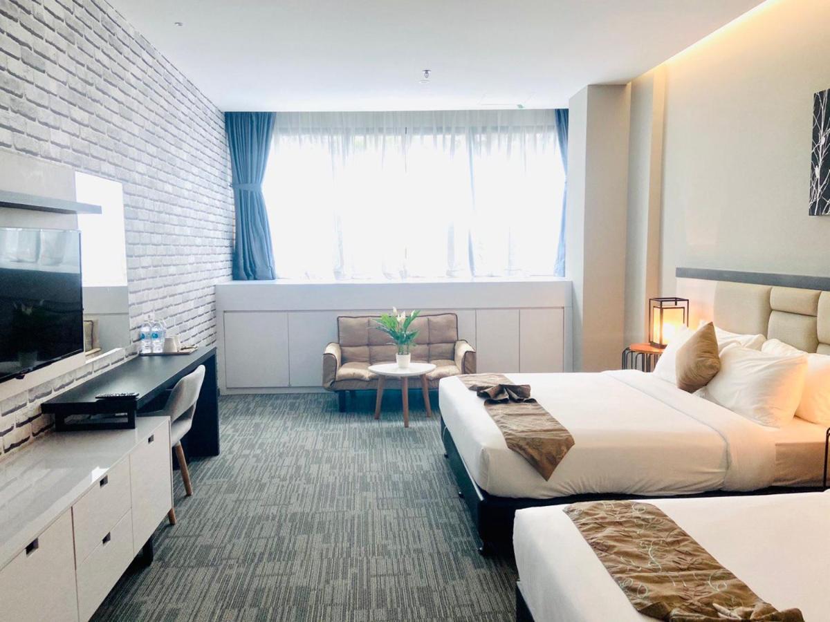 Glex Hotel Signature Johor Bahru Extérieur photo