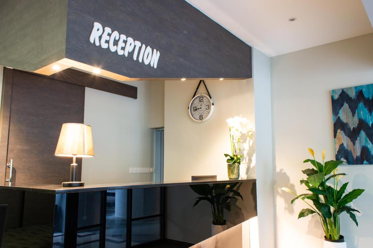 Glex Hotel Signature Johor Bahru Extérieur photo